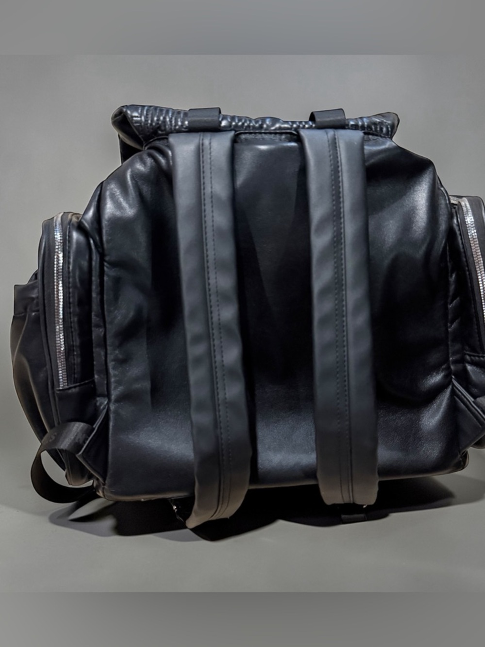 Steve Madden Black Faux Leather Diaper Bag Backpack - Picture 3 of 14